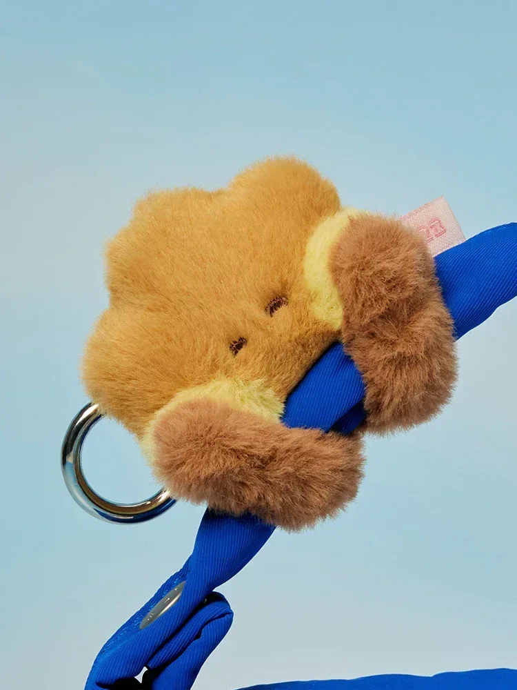 BT21 - Mini Minini Hug Me Magnet Doll Keyring - Image 4
