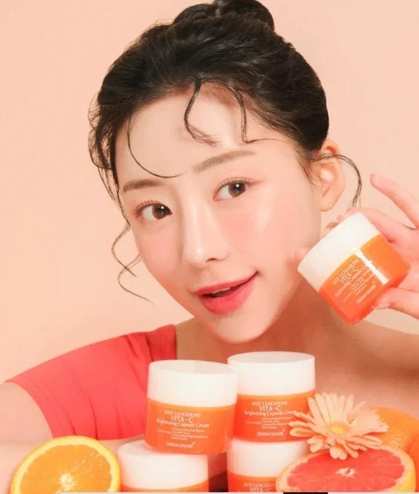 Dermashare - Red Tangerine Vita-C Brightening Capsule Cream 50ml - Image 2
