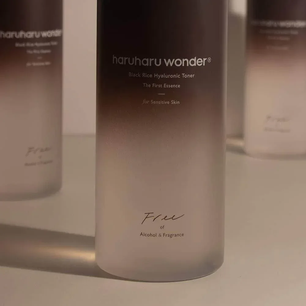 Haruharu Wonder Black Rice Hyaluronic Toner Free of Alcohol Fragrance 150ml - Image 3