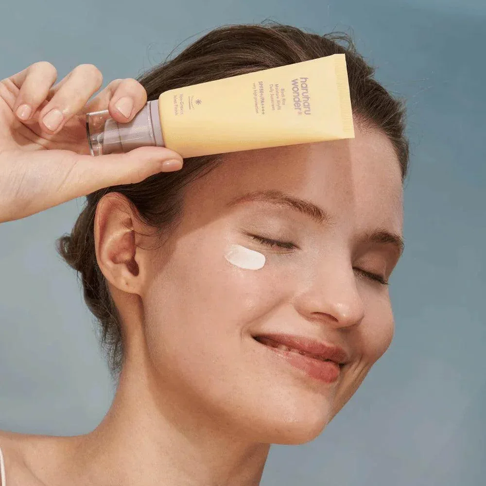 HaruHaru Wonder Black Rice Moisture Airyfit Sunscreen 50ml - Image 2
