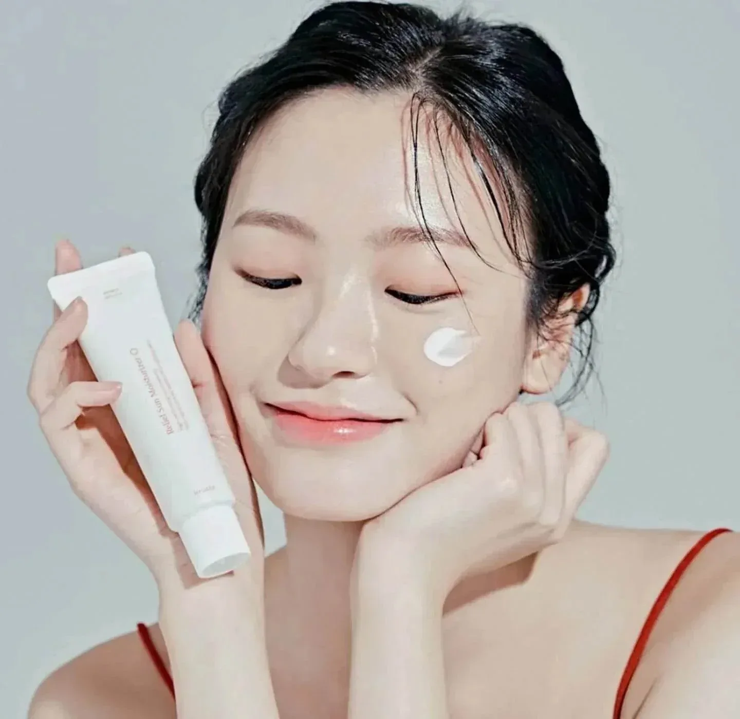 Hyggee - Relief Sun Moisturizer SPF50+ PA++++ 50ml - Image 2