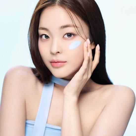 IPKN - Tone Wear Tinted Base 40ml - 2 Colors - Image 2