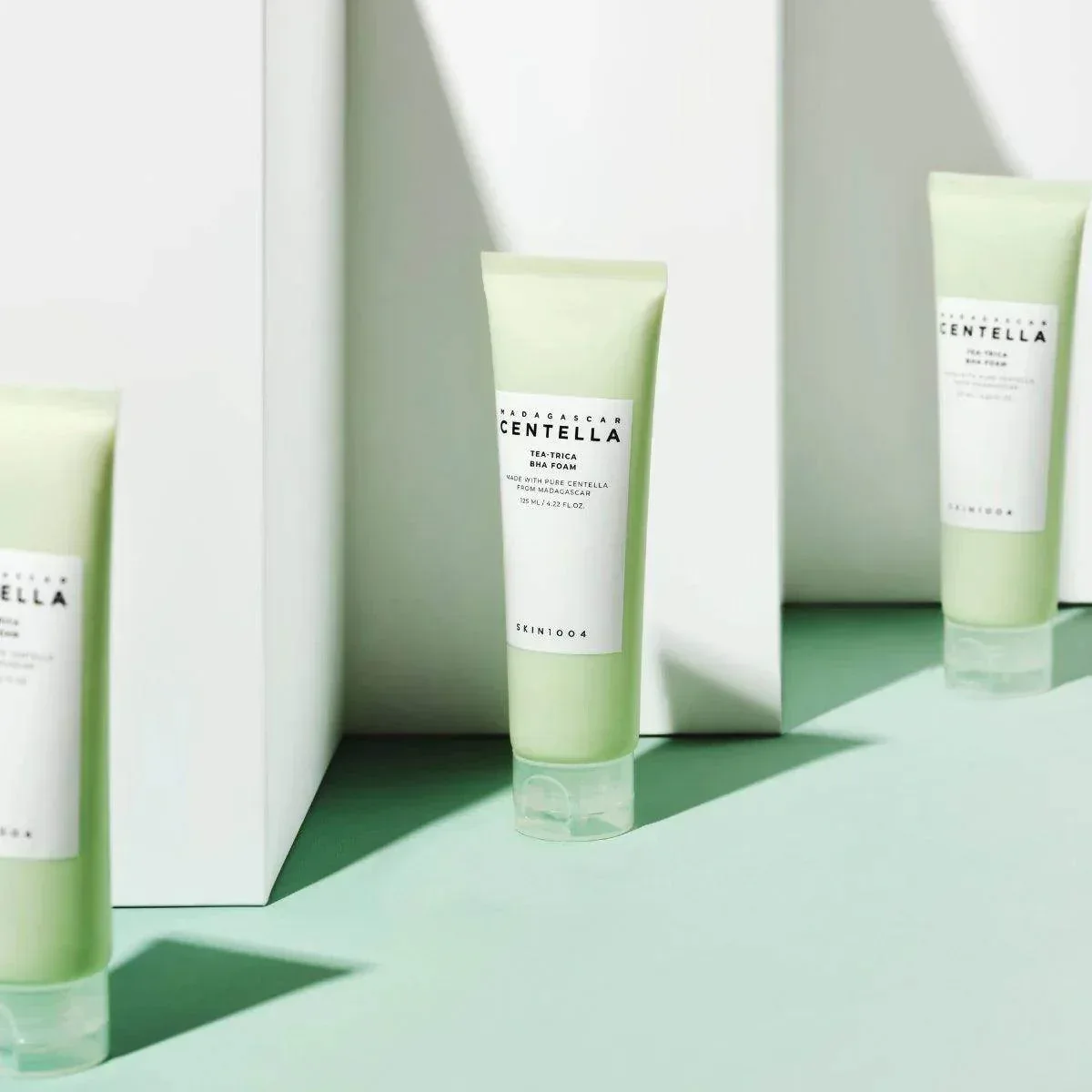 Skin1004 - Tea Trica BHA Foam 125ml - Image 3