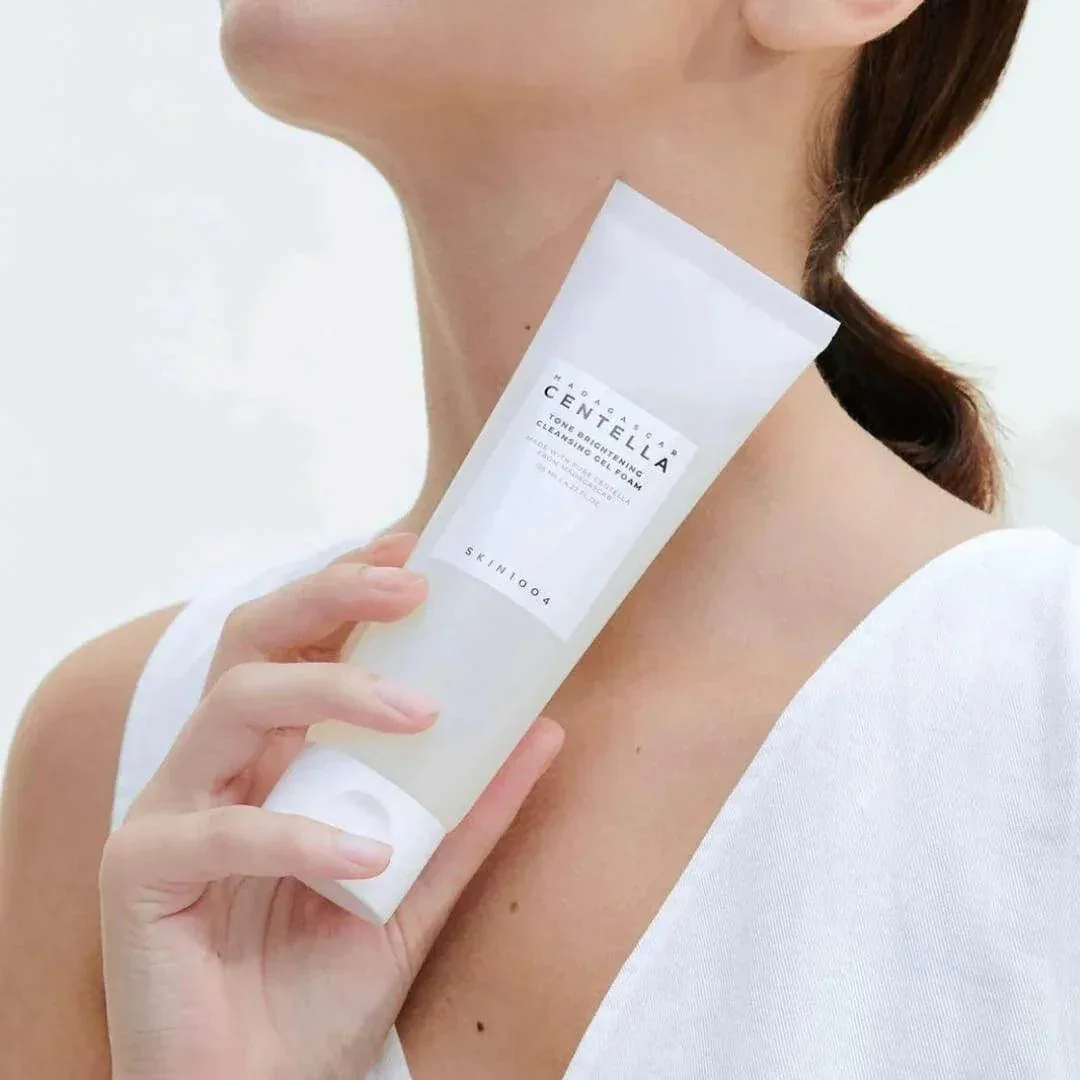 SKIN1004 - Tone Brightening Cleansing Gel Foam 125ml - Image 2