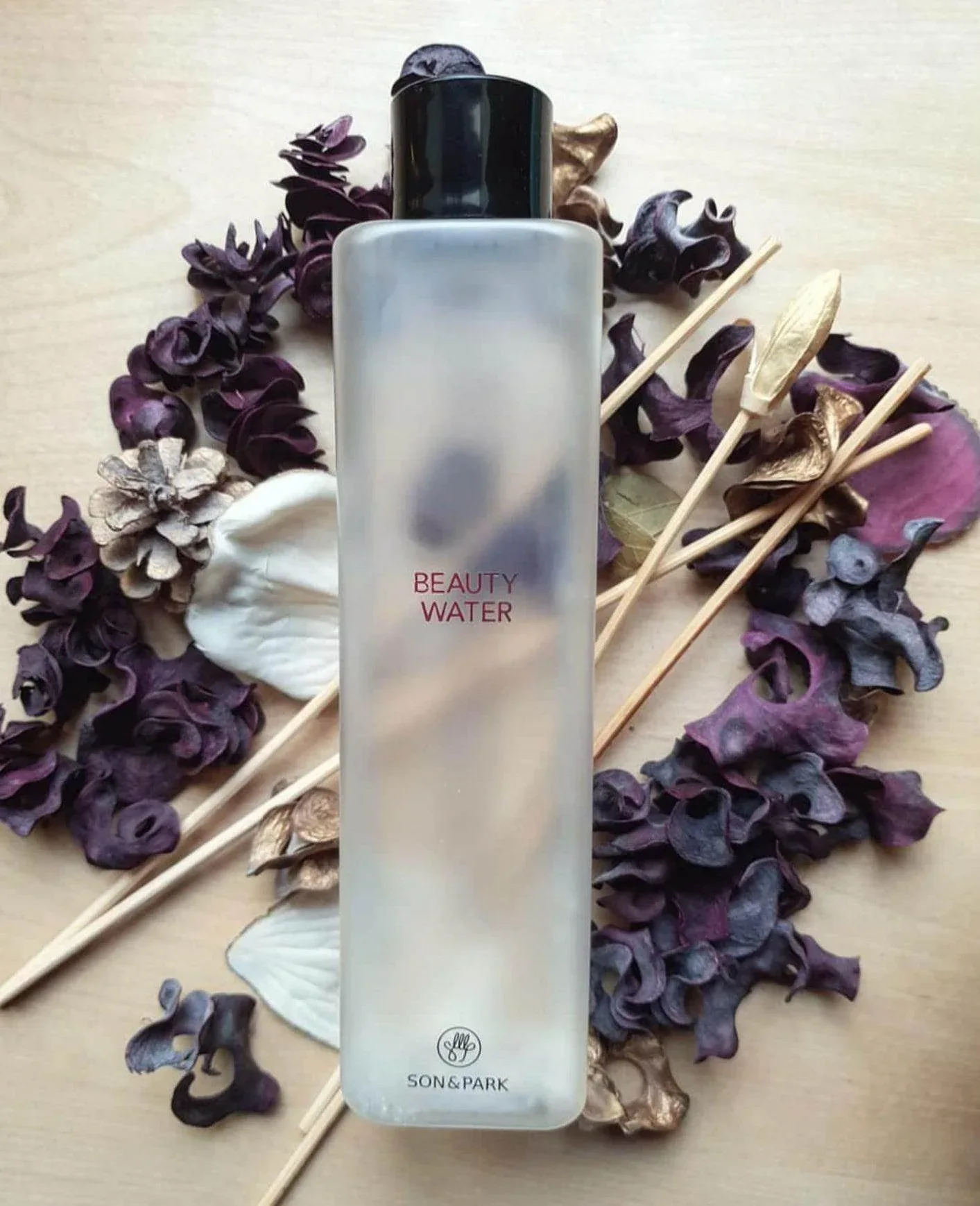 Son&Park Beauty Water Toner - 340 ml - Image 3