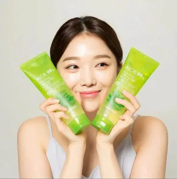Tonymoly Chok Chok Soothing Gel Aloe 99% 250ml - Image 4